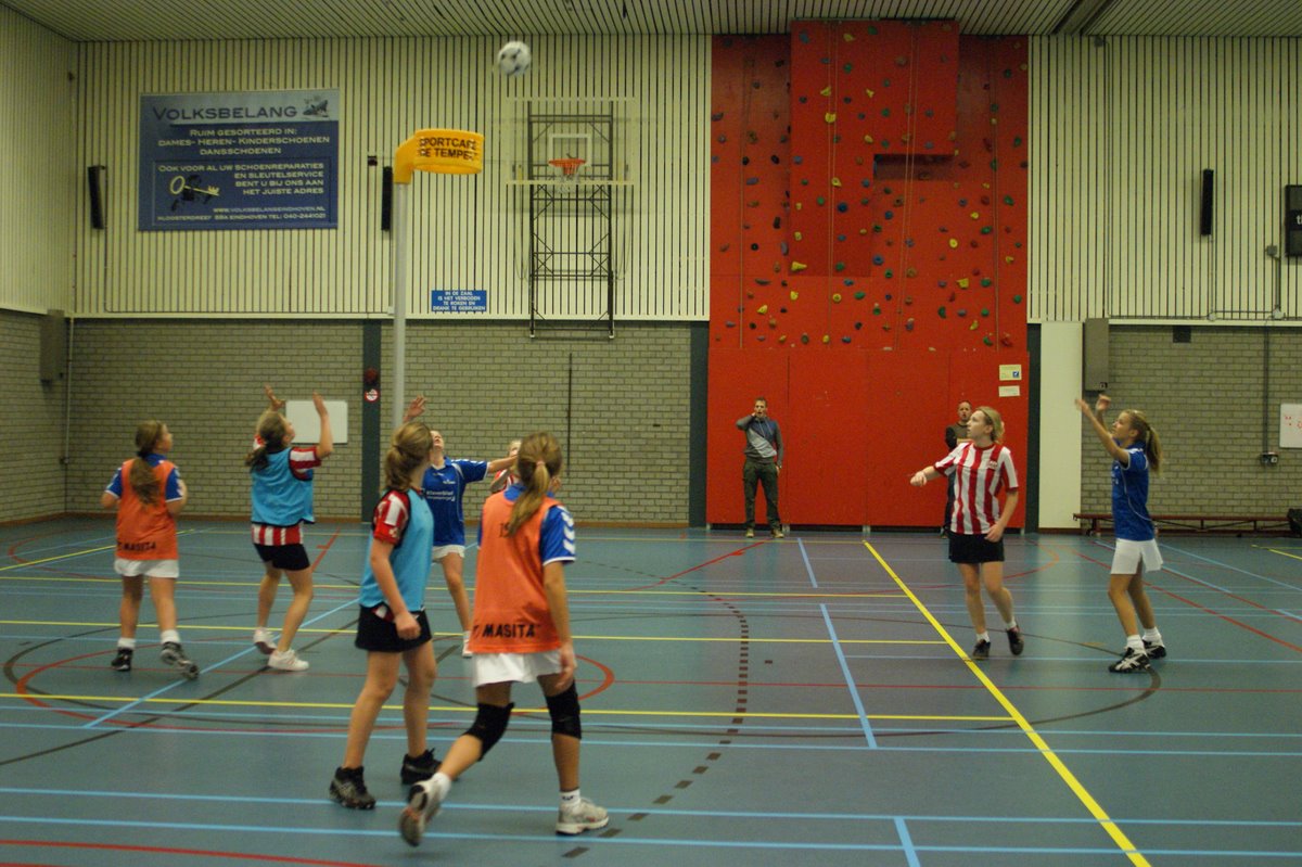 Korfbal C3  26 november-7.JPG